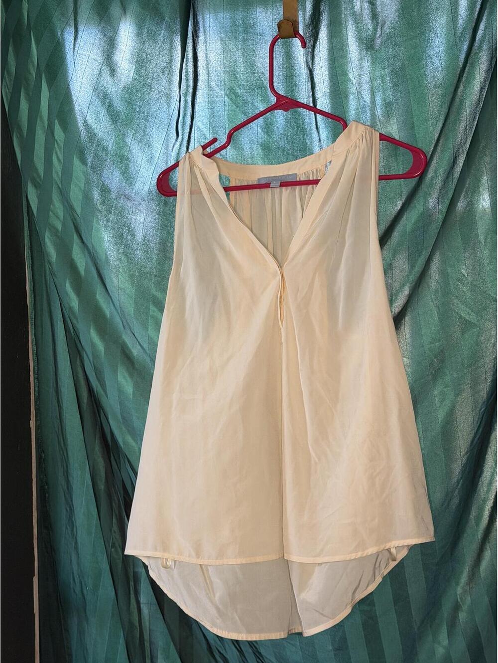 Antonio Melani Sleeveless Cream Blouse - Size L